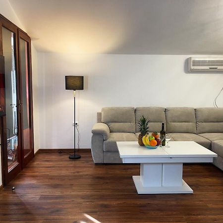 Family Residence Petrovac Exterior foto